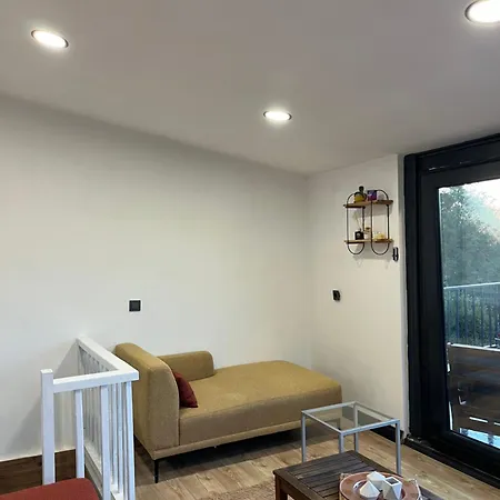Holiday home Yesilin Tonlariyla Sarilmis Lueks