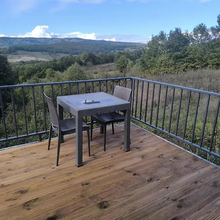 Holiday home Yesilin Tonlariyla Sarilmis Lueks Izmit